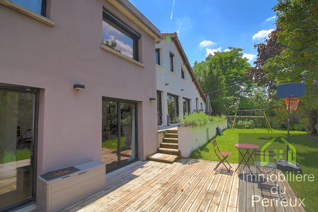 4 bedrooms House in Neuilly-Plaisance, France No. 174202