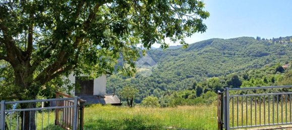 3 rooms House in Crocefieschi, Italy No. 38514 9