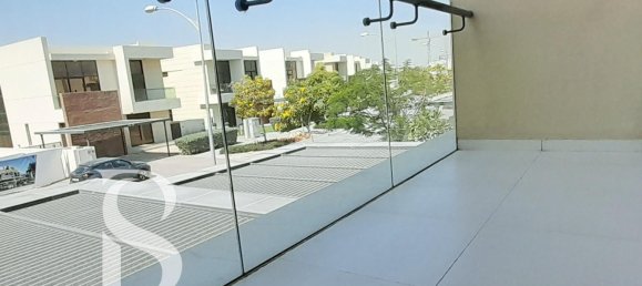 Villa T3 em DAMAC Hills (Akoya by DAMAC), UAE N.º 15169 2