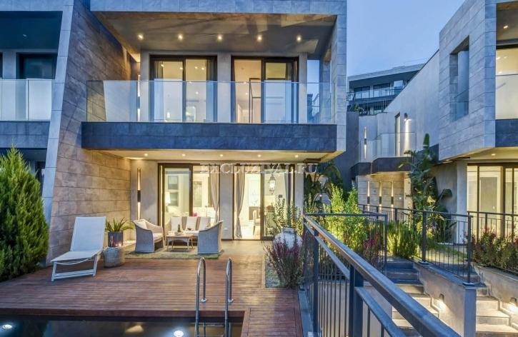 Villa 3+1 à Bodrum, Turkey No. 28437