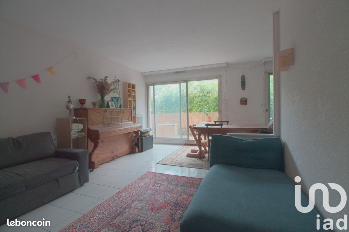 Квартира с 2 спальнями в Ле Пре-Сен-Жерве, Франция № 291317