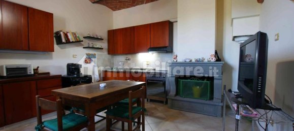 2 bedrooms House in Vinci, Italy No. 158517 27