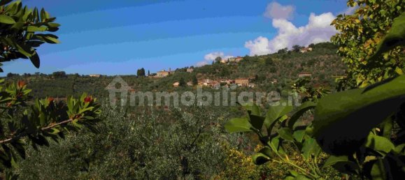 2 bedrooms House in Vinci, Italy No. 158517 25