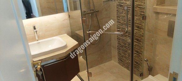 63m² Apartment in District 1, Vietnam No. 10664 9