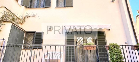 2 bedrooms Villa in Marino, Italy No. 370272 4