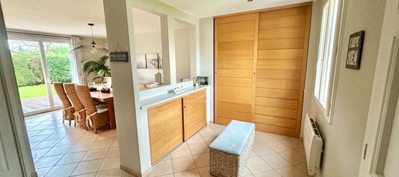 3 غرف نوم منزل في Saint-Ouen-l'Aumone, France رقم 165311 2