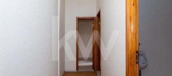 6 غرف نوم مكتب في Lisbon, Portugal رقم 89234 28