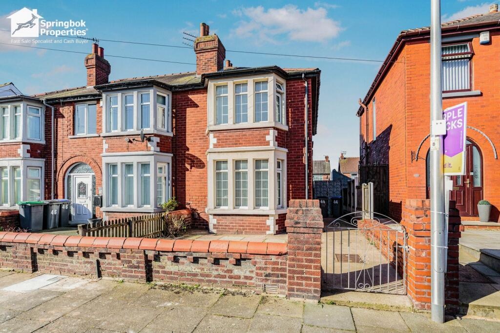 3 bedrooms House in Blackpool, United Kingdom No. 2041