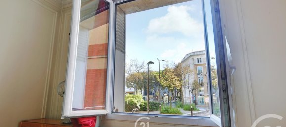 Studio in Paris, France No. 173624 5