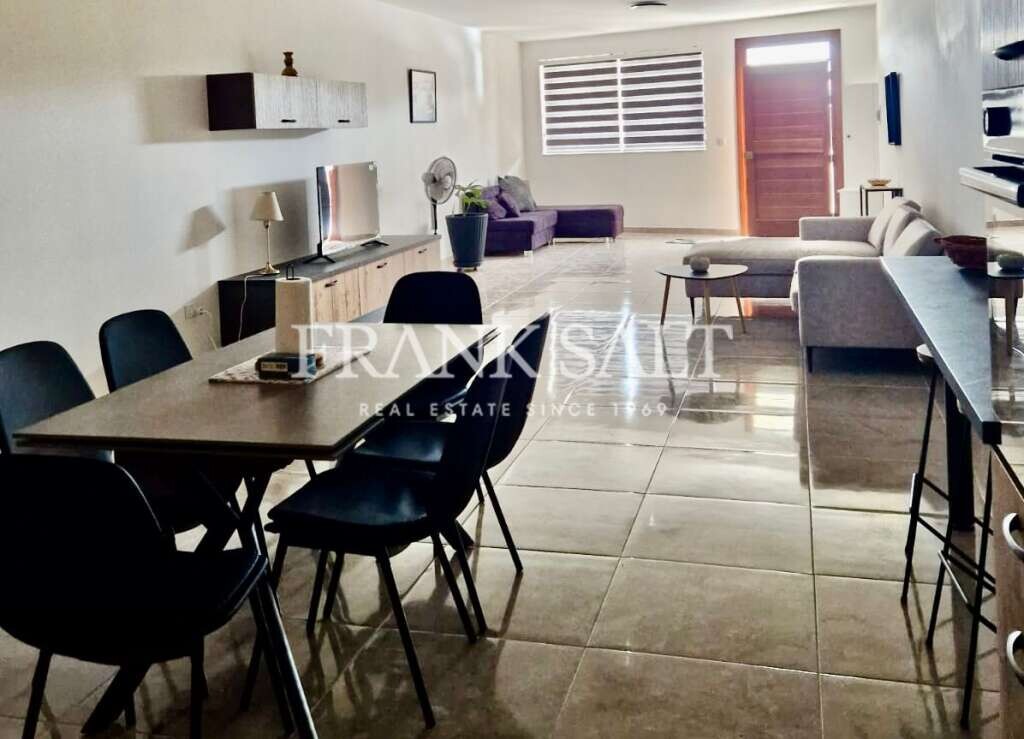 3 bedrooms Maisonette in Marsaxlokk, Malta No. 11693
