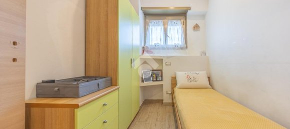 Квартира с 2 спальнями в Рим, Италия № 310105 12