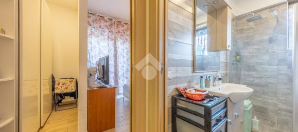 Квартира с 2 спальнями в Рим, Италия № 310105 19