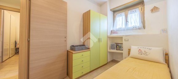 Квартира с 2 спальнями в Рим, Италия № 310105 13