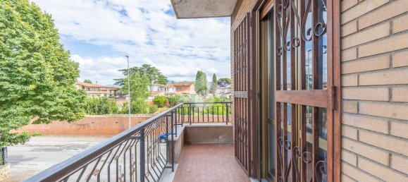 Квартира с 2 спальнями в Рим, Италия № 310105 25