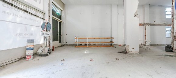  عقار تجاري في Milan, Italy 180متر مربع رقم 379261 2