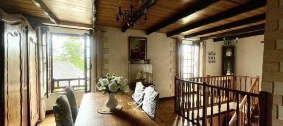 4 bedrooms Castles in Coueron, France No. 359202 4