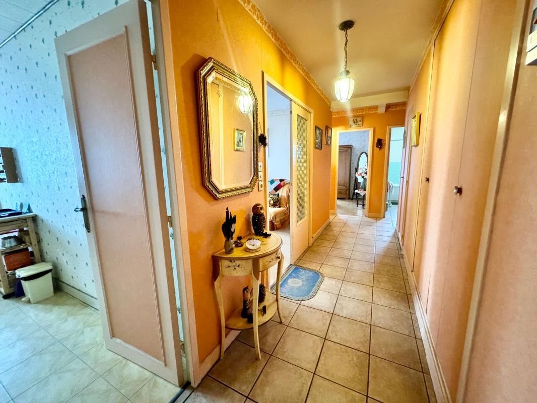 2 غرف نوم شقة في Fleury-les-Aubrais, France رقم 273519