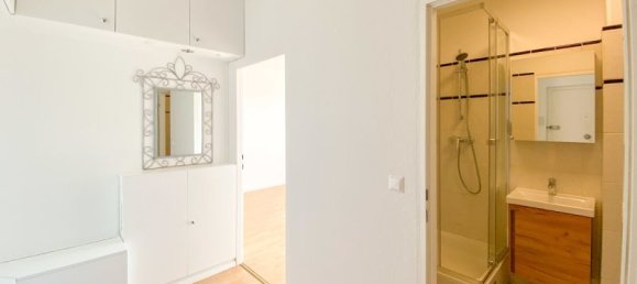 Studio in Brunn am Gebirge, Austria No. 115034 8