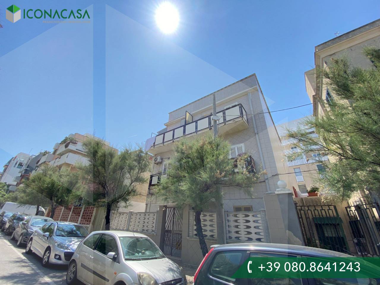 2 rooms Apartment in Bari, Italy No. 24131