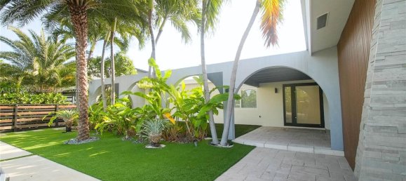 3 dormitorios villa en venta en Miami, Miami-Dade, Florida, USA № 614226 3