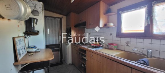 3 bedrooms House in Manche, France No. 293178 5