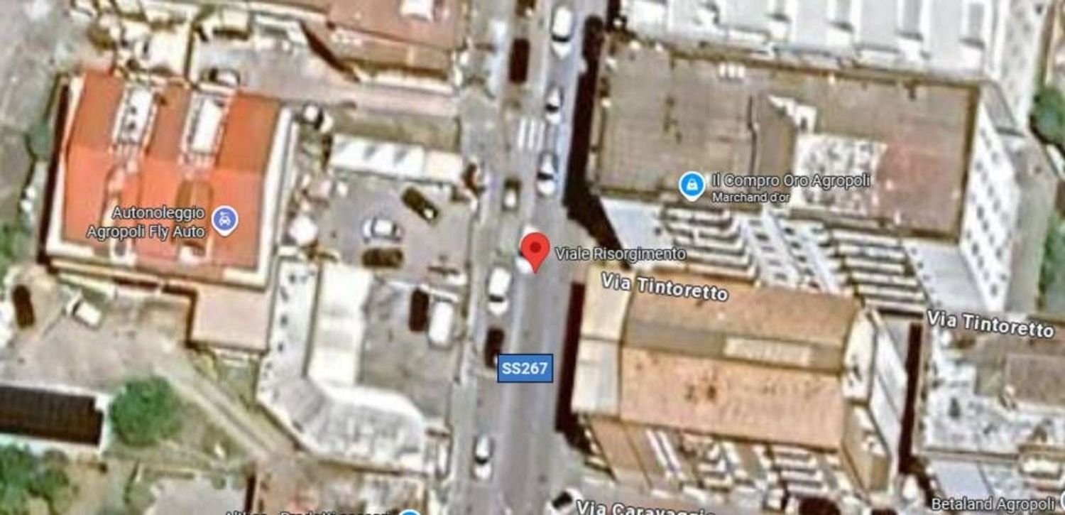  عقار تجاري في Agropoli, Italy 66متر مربع رقم 357554