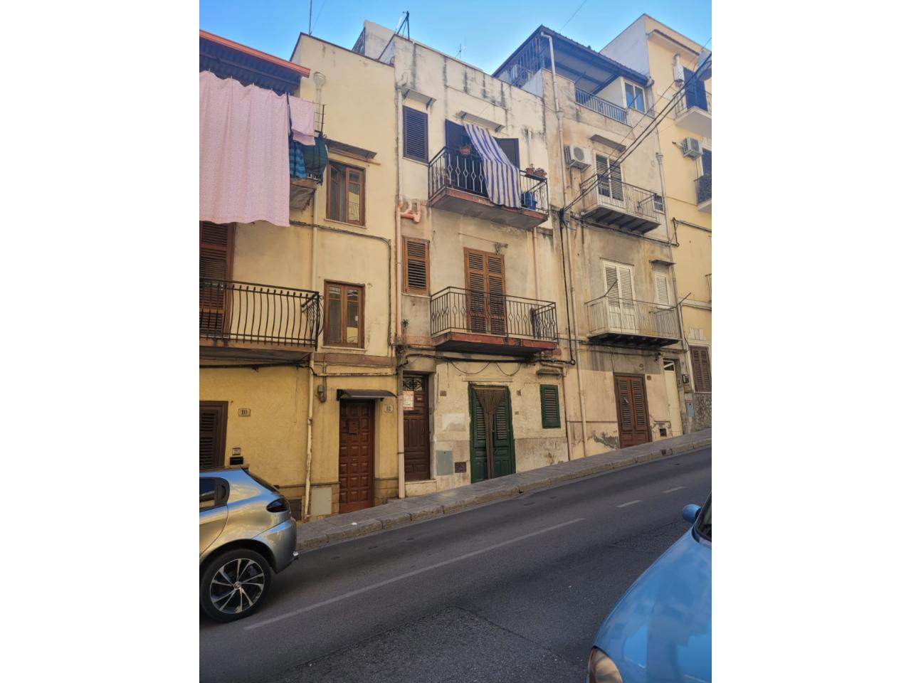 2-Zimmer Wohnung in Carini, Italy, Nr. 34892