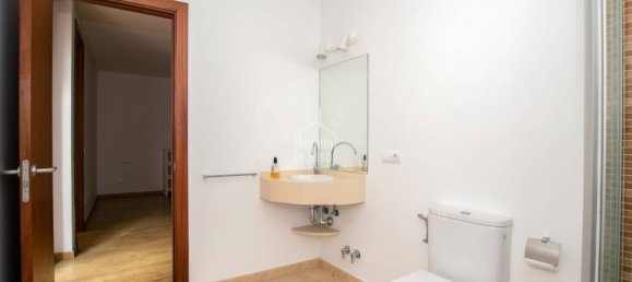 8 bedrooms Apartment in Mahon, Spain No. 188 6