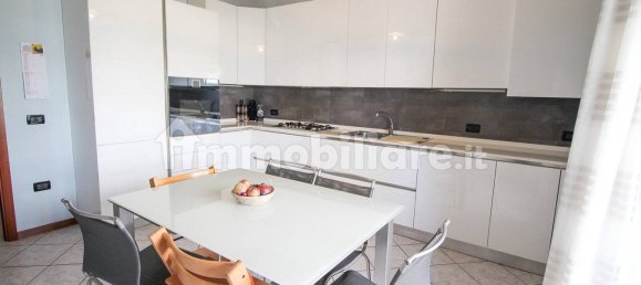 2 Schlafzimmer Haus in Vazzola, Italy, Nr. 275192 2