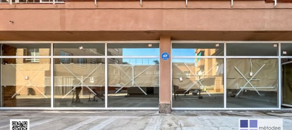 274m² Commercial property in Mataro, Spain No. 136569 20