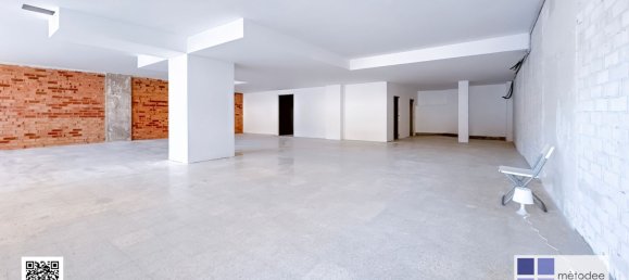 274m² Commercial property in Mataro, Spain No. 136569 3