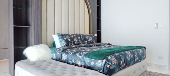 4 bedrooms Cafe / restaurant in Pattaya, Thailand No. 4910 23