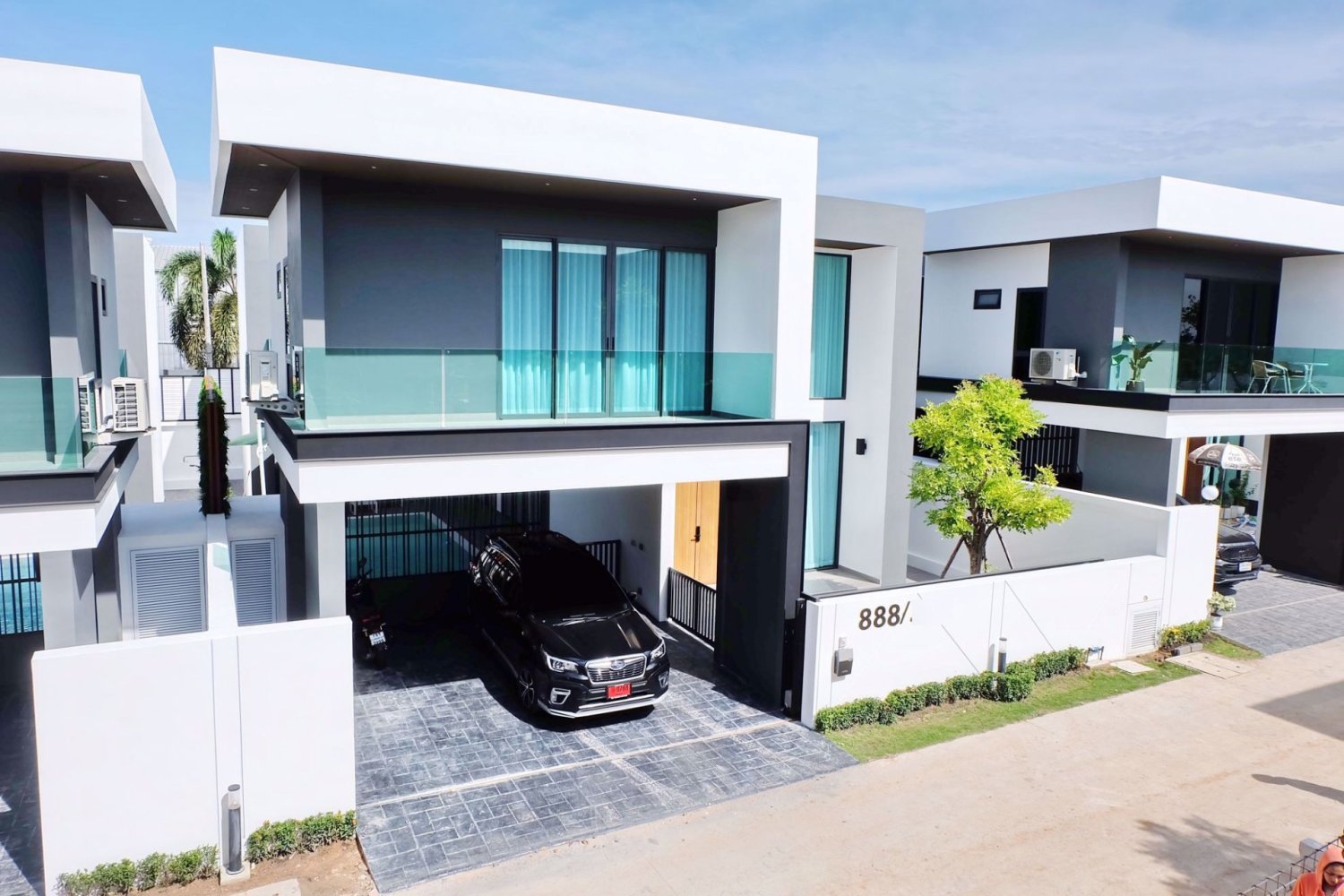 4 bedrooms Cafe / restaurant in Pattaya, Thailand No. 4910