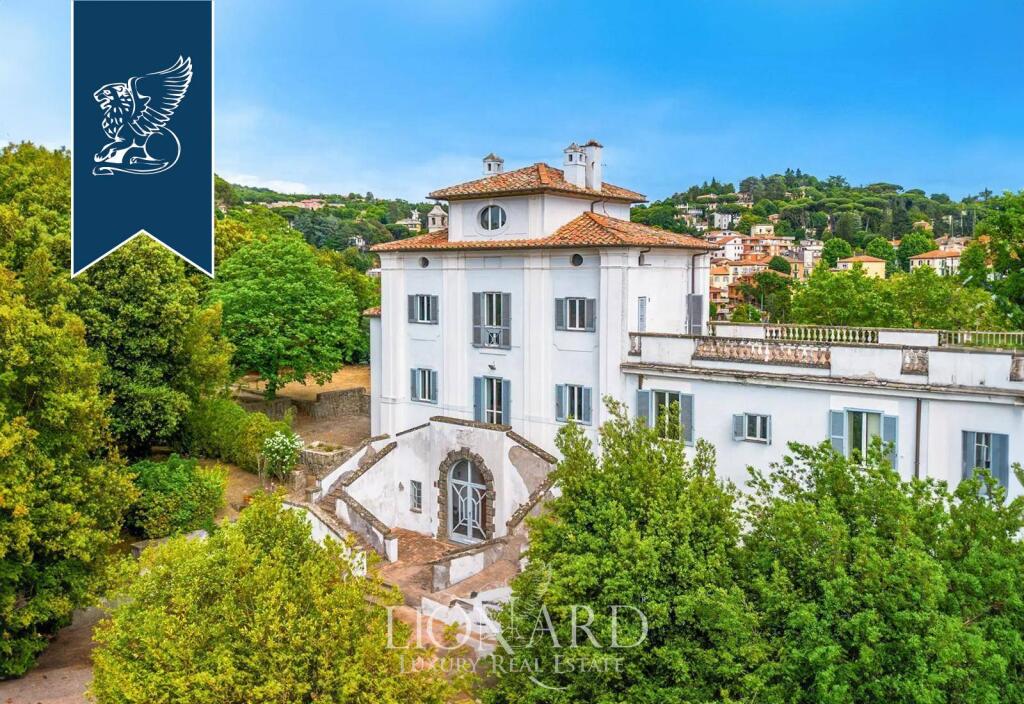 8 bedrooms Villa in Ariccia, Italy No. 362937