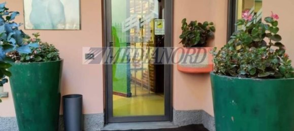 Imóvel comercial de 2 divisões em Alzano Lombardo, Italy N.º 135319 2