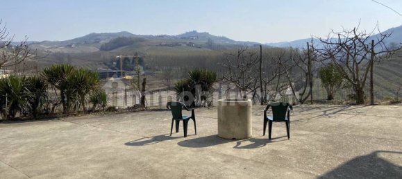 5 غرف نوم منزل في Neive, Italy رقم 166403 13