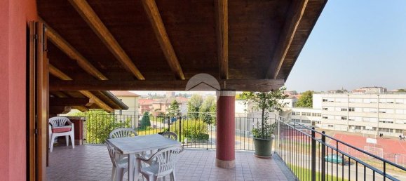 Apartamento de 5 divisões em Chieri, Italy N.º 265958 2