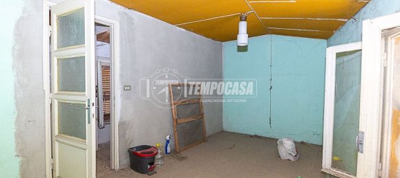 3 chambres Maison à Corno Giovine, Italy No. 364609 8