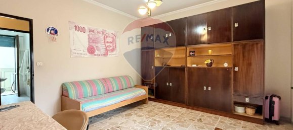 5-salle Appartement à Giarre, Italy No. 15551 10