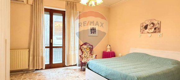 5-salle Appartement à Giarre, Italy No. 15551 18