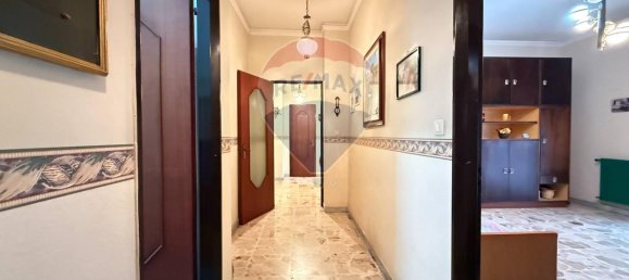 5-salle Appartement à Giarre, Italy No. 15551 2