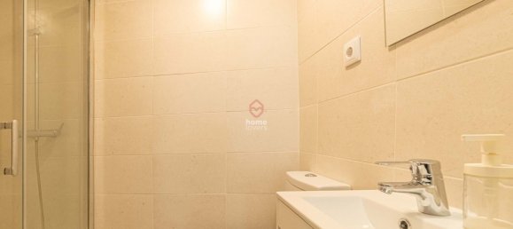 5 bedrooms Building in Lisbon, Portugal No. 213506 8