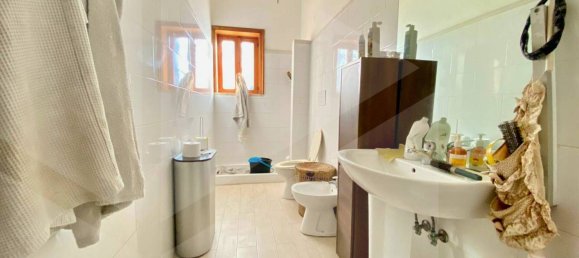 5 rooms Villa in Bitonto, Italy No. 24999 25