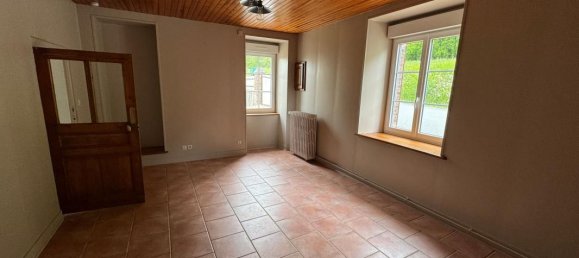3 Schlafzimmer Haus in Saint-Victor-de-Buthon, France, Nr. 72752 7