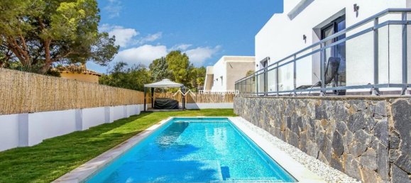 4 bedrooms Villa in Altea, Spain No. 190486 6
