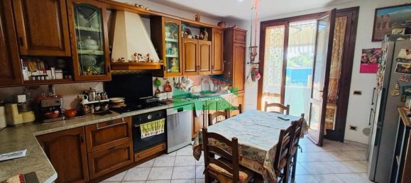 6 bedrooms Villa in Ravenna, Italy No. 299120 4