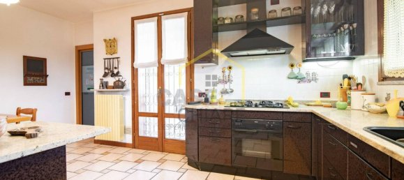 3 غرف نوم فيلا في Giussago, Italy رقم 326550 48