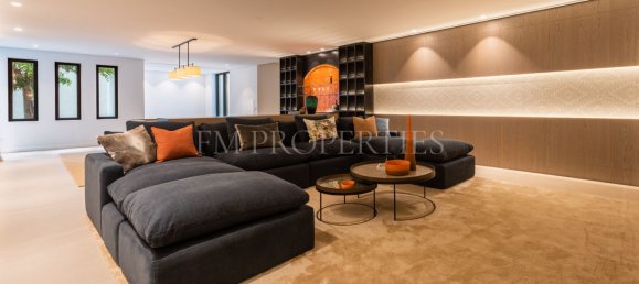 Вилла с 5 спальнями в Эстепона, Испания № 33368 12