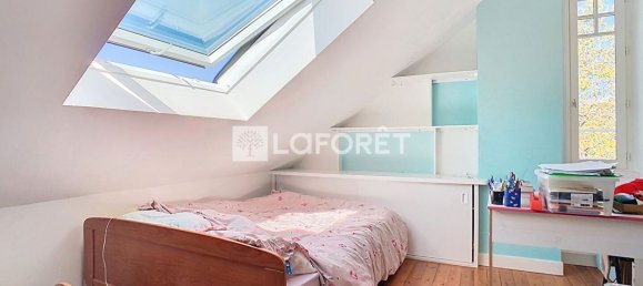 5 bedrooms House in Blois, France No. 274902 9