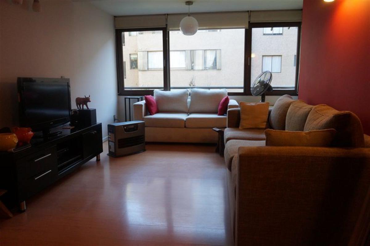 Apartamento de 3 dormitorios en Santiago, Chile No. 2709